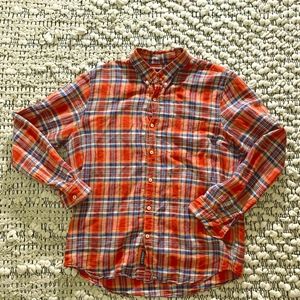 American Eagle Long Sleeve Button Down Shirt